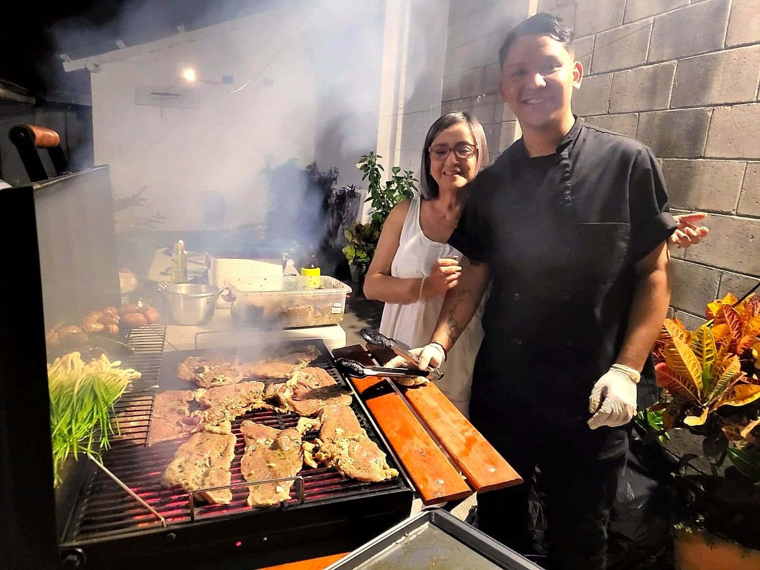 Sigi cooking with family